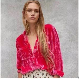 Anthropologie - NWT - Pilcro Mara Relaxed Velvet Buttondown in Raspberry -Size 6